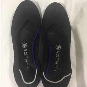Women Rothy’s flats